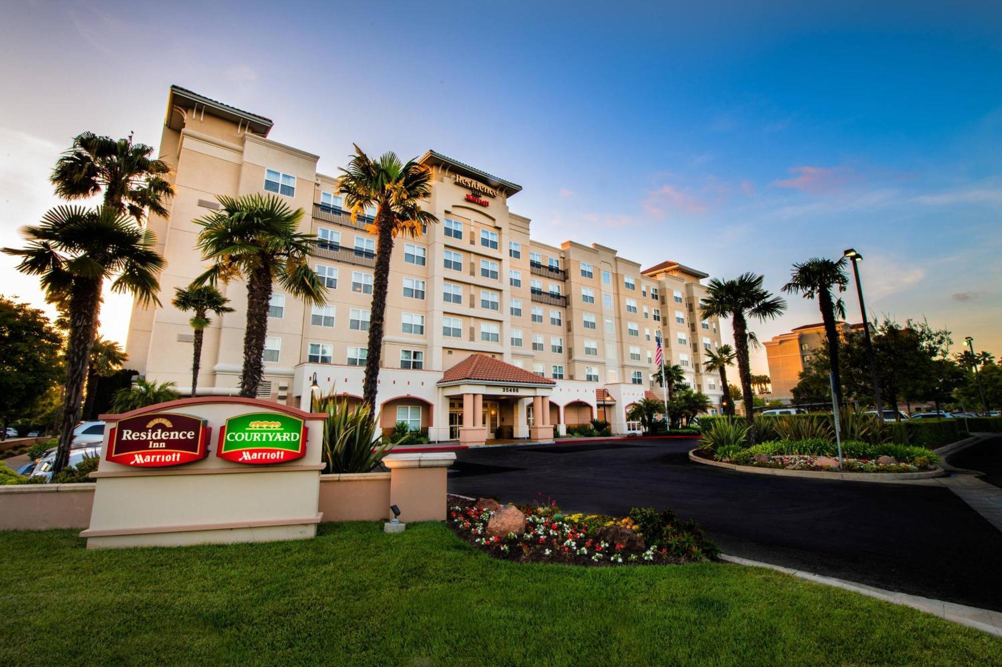 Residence Inn By Marriott Newark Silicon Valley Экстерьер фото